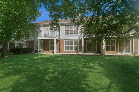 Tiny photo for 501 Grosse Pointe Circle, Vernon Hills, IL 60061 (MLS # 12690800)