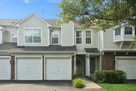 Photo of 501 Grosse Pointe Circle, Vernon Hills, IL 60061 (MLS # 12690800)