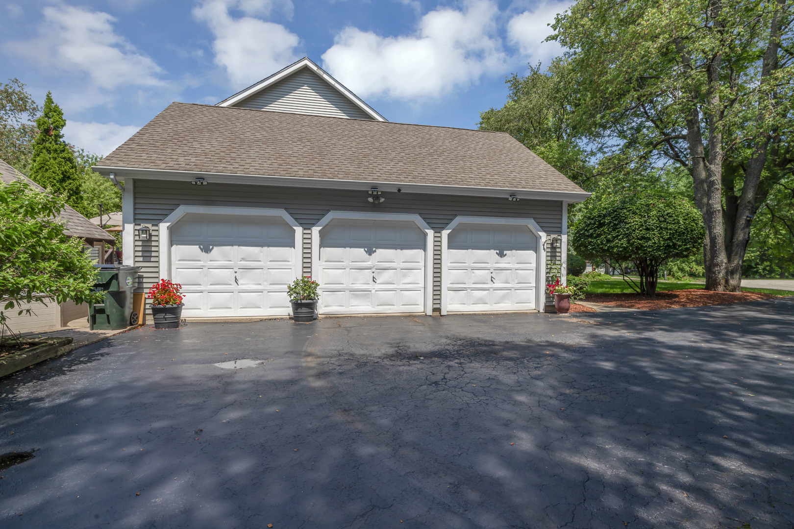 214 Darien Court