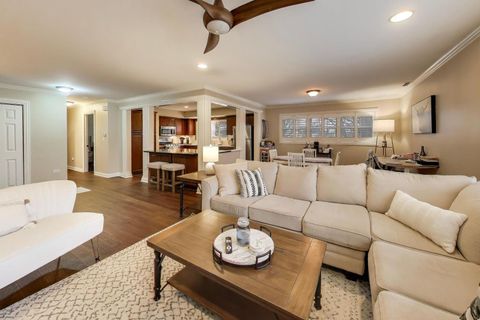 Tiny photo for 1530 E Northwest Highway #2A, Arlington Heights, IL 60004 (MLS # 12591554)