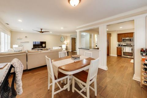 Tiny photo for 1530 E Northwest Highway #2A, Arlington Heights, IL 60004 (MLS # 12591554)