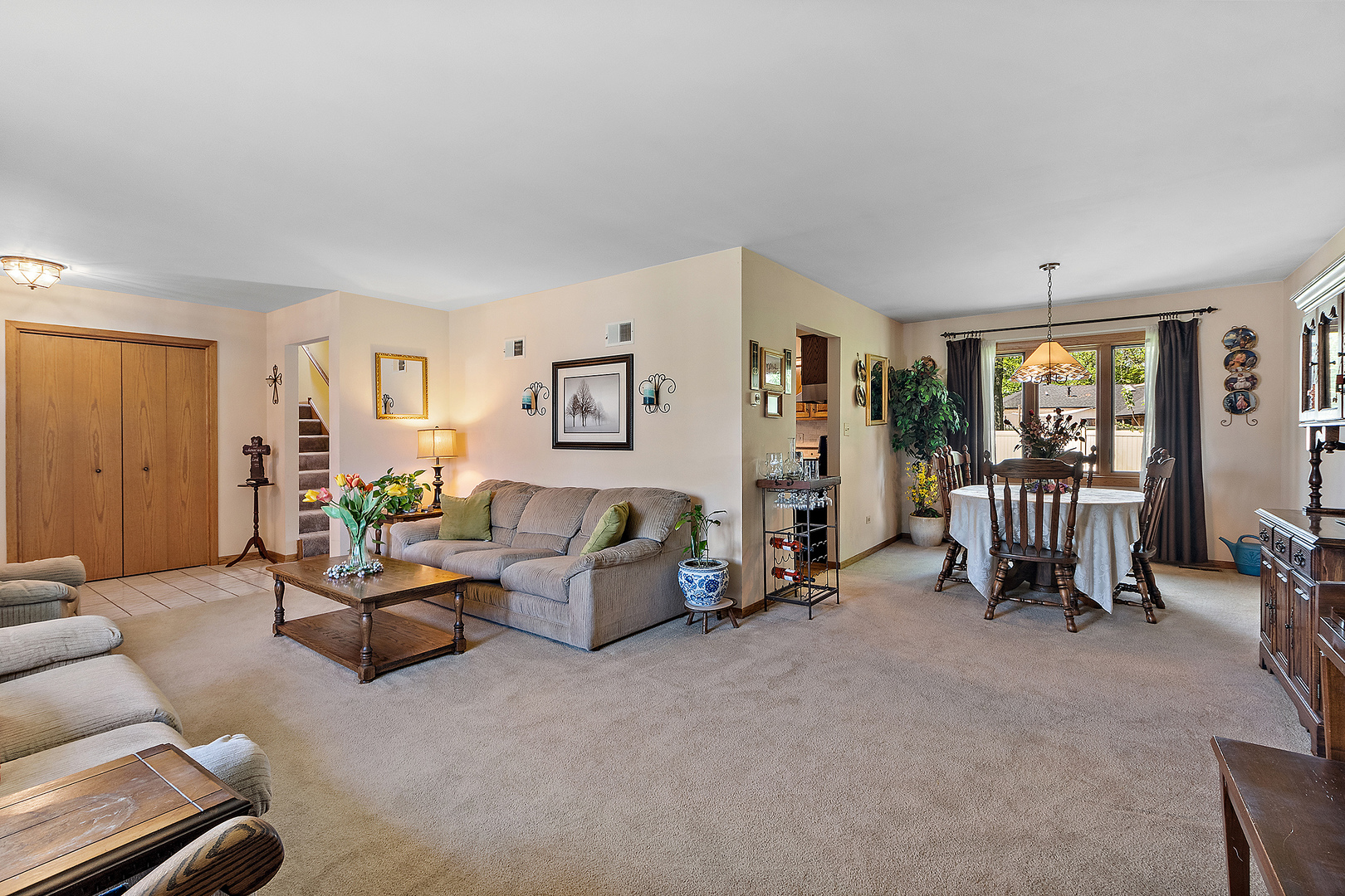 8120 Cherokee Trail