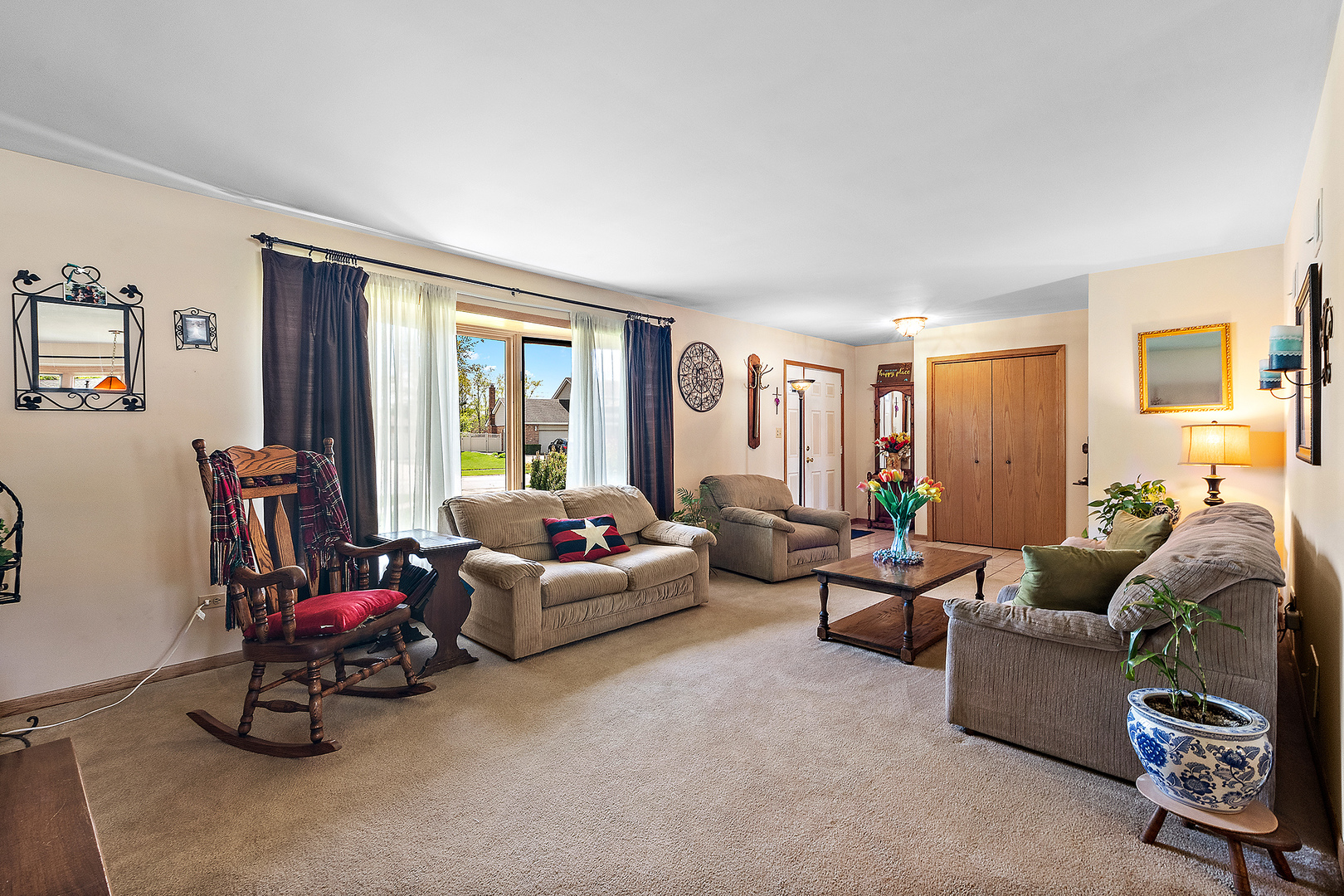 8120 Cherokee Trail