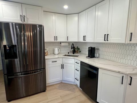 Tiny photo for 1309 Fairlane Drive, Schaumburg, IL 60193 (MLS # 12478332)