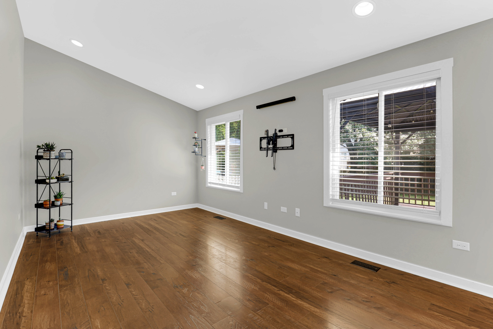 22055 W Miller Drive