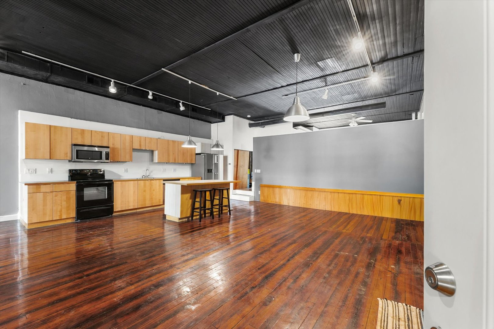 217 W Washington Street