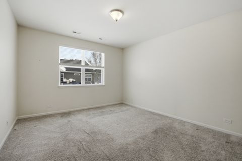 Tiny photo for 935 Carolina Court, Pingree Grove, IL 60140 (MLS # 12551373)