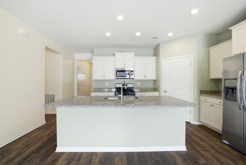 Tiny photo for 935 Carolina Court, Pingree Grove, IL 60140 (MLS # 12551373)