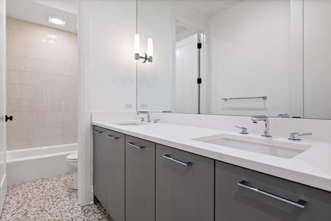 Tiny photo for 3846 N Bell Avenue, Chicago, IL 60618 (MLS # 12560638)