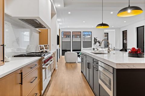 Tiny photo for 3846 N Bell Avenue, Chicago, IL 60618 (MLS # 12560638)