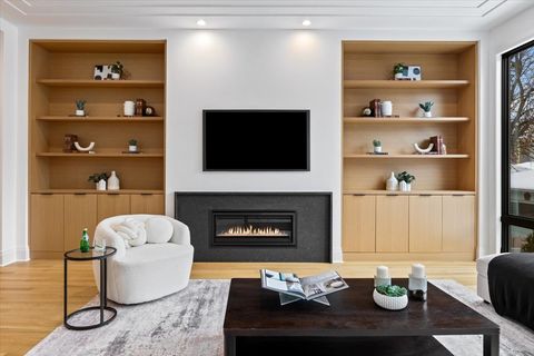 Tiny photo for 3846 N Bell Avenue, Chicago, IL 60618 (MLS # 12560638)