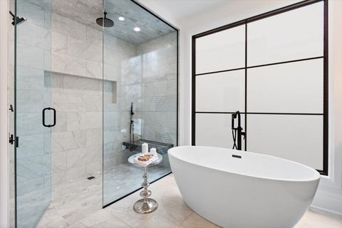 Tiny photo for 3846 N Bell Avenue, Chicago, IL 60618 (MLS # 12560638)