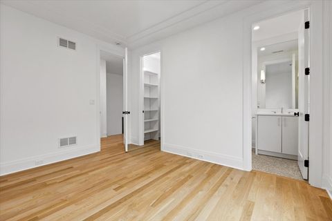 Tiny photo for 3846 N Bell Avenue, Chicago, IL 60618 (MLS # 12560638)