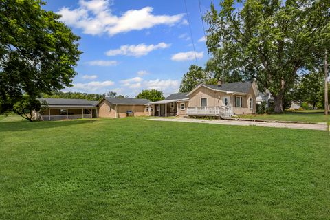 Tiny photo for 906 N State Street, Marengo, IL 60152 (MLS # 12547664)