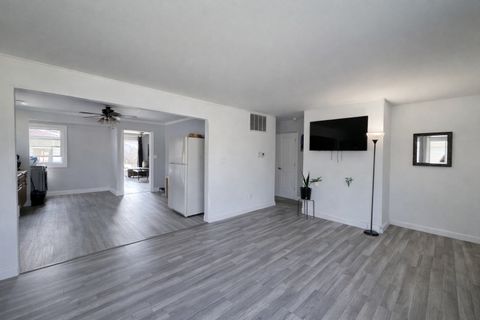 Tiny photo for 2109 Park Street, Rolling Meadows, IL 60008 (MLS # 12615232)