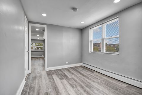 Tiny photo for 7409 W 63rd Place, Summit, IL 60501 (MLS # 12446068)