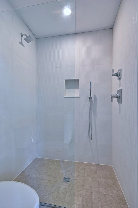 Tiny photo for 680 S Bryan Street, Elmhurst, IL 60126 (MLS # 12752375)