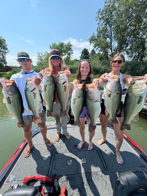 Tiny photo for 990 E 2800 North Road, Clifton, IL 60927 (MLS # 12263268)