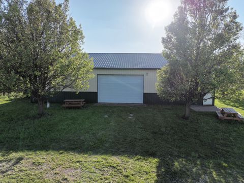 Tiny photo for 990 E 2800 North Road, Clifton, IL 60927 (MLS # 12263268)