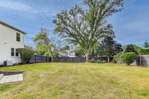 Tiny photo for 927 Garfield Avenue, Libertyville, IL 60048 (MLS # 12470137)