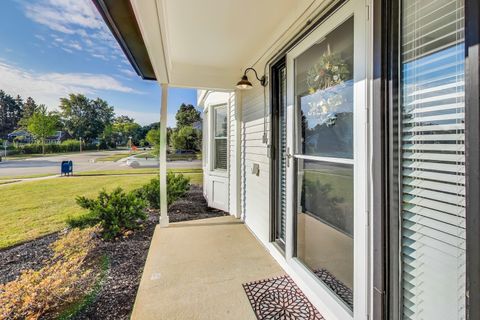 Tiny photo for 927 Garfield Avenue, Libertyville, IL 60048 (MLS # 12470137)