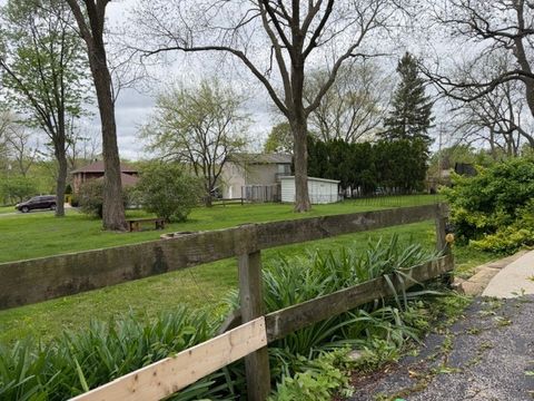 Tiny photo for 803 N Washington Avenue, Batavia, IL 60510 (MLS # 12633598)