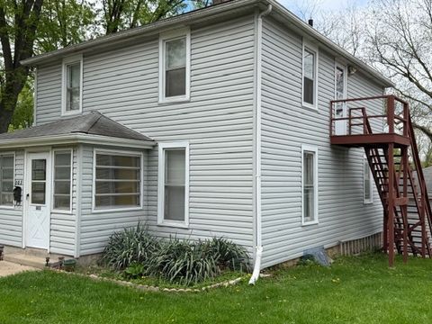 Tiny photo for 803 N Washington Avenue, Batavia, IL 60510 (MLS # 12633598)
