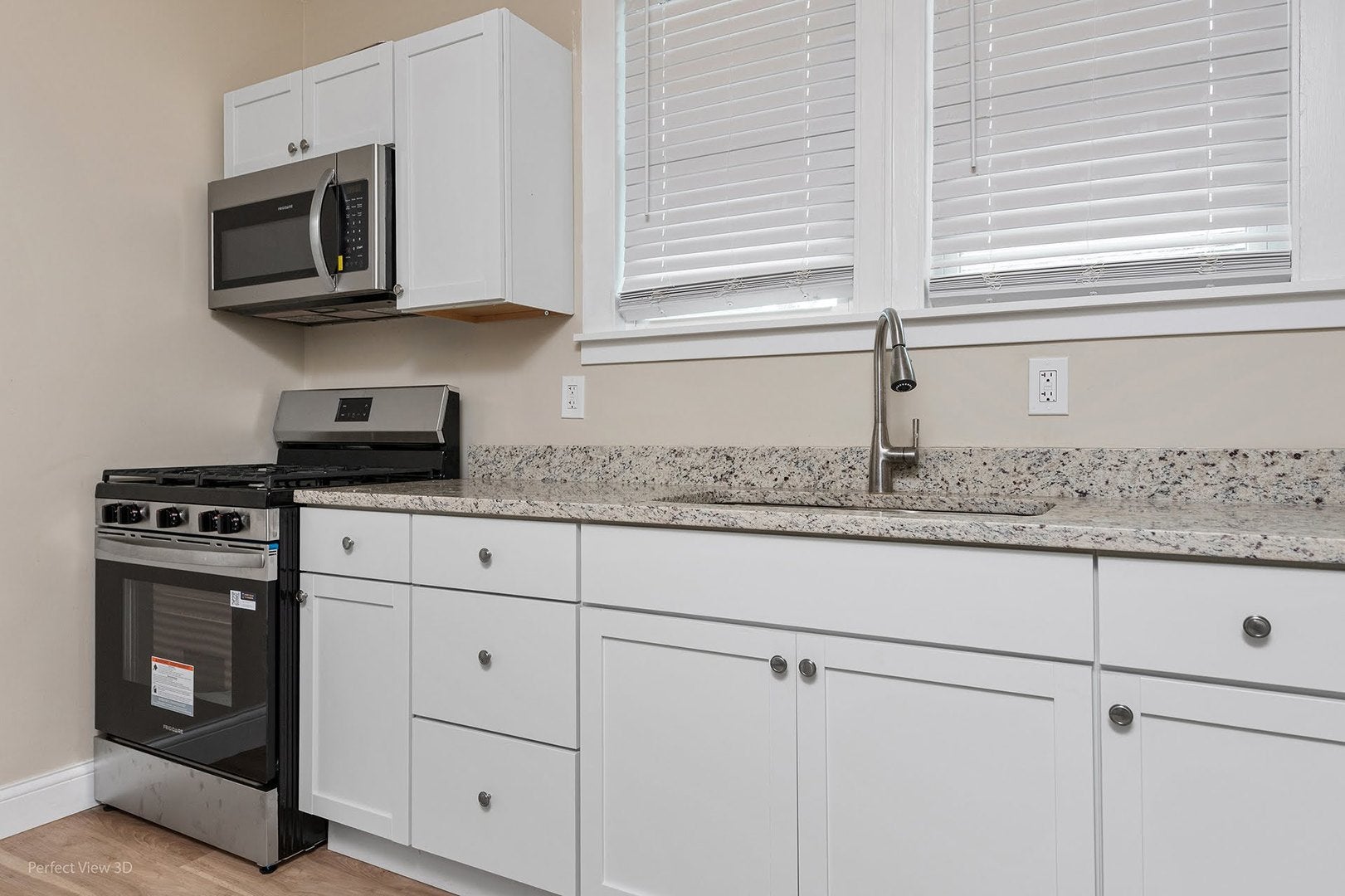 2031 S 5th Avenue