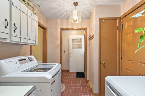Tiny photo for 11118 Lincoln Street, Huntley, IL 60142 (MLS # 12677914)