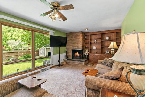 Tiny photo for 11118 Lincoln Street, Huntley, IL 60142 (MLS # 12677914)