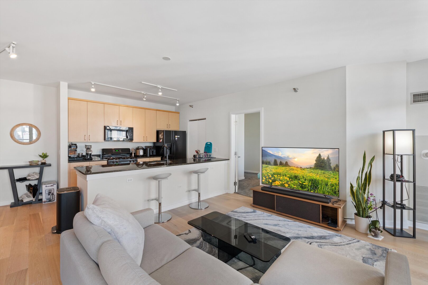 330 W Grand Avenue 1107