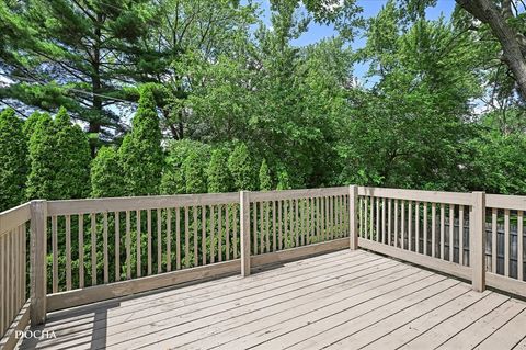 Tiny photo for 425 W Gartner Road, Naperville, IL 60540 (MLS # 12482159)