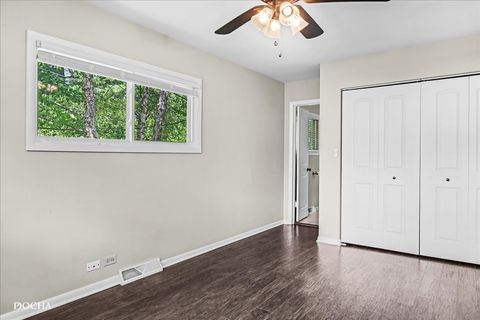 Tiny photo for 425 W Gartner Road, Naperville, IL 60540 (MLS # 12482159)