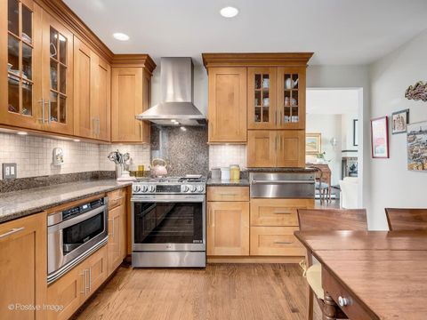 Tiny photo for 727 S Spring Avenue, La Grange, IL 60525 (MLS # 12628834)