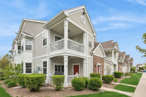 Photo of 2305 Aurora Drive #8, Pingree Grove, IL 60140 (MLS # 12642307)