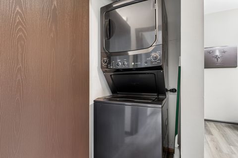 Tiny photo for 2305 Aurora Drive #8, Pingree Grove, IL 60140 (MLS # 12642307)