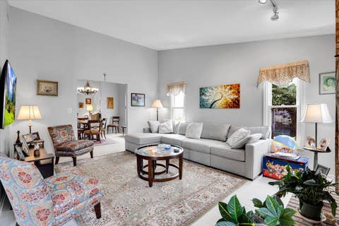 Tiny photo for 154 Newtown Drive, Buffalo Grove, IL 60089 (MLS # 12721452)