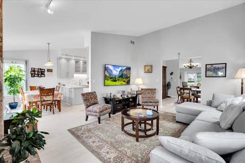 Tiny photo for 154 Newtown Drive, Buffalo Grove, IL 60089 (MLS # 12721452)