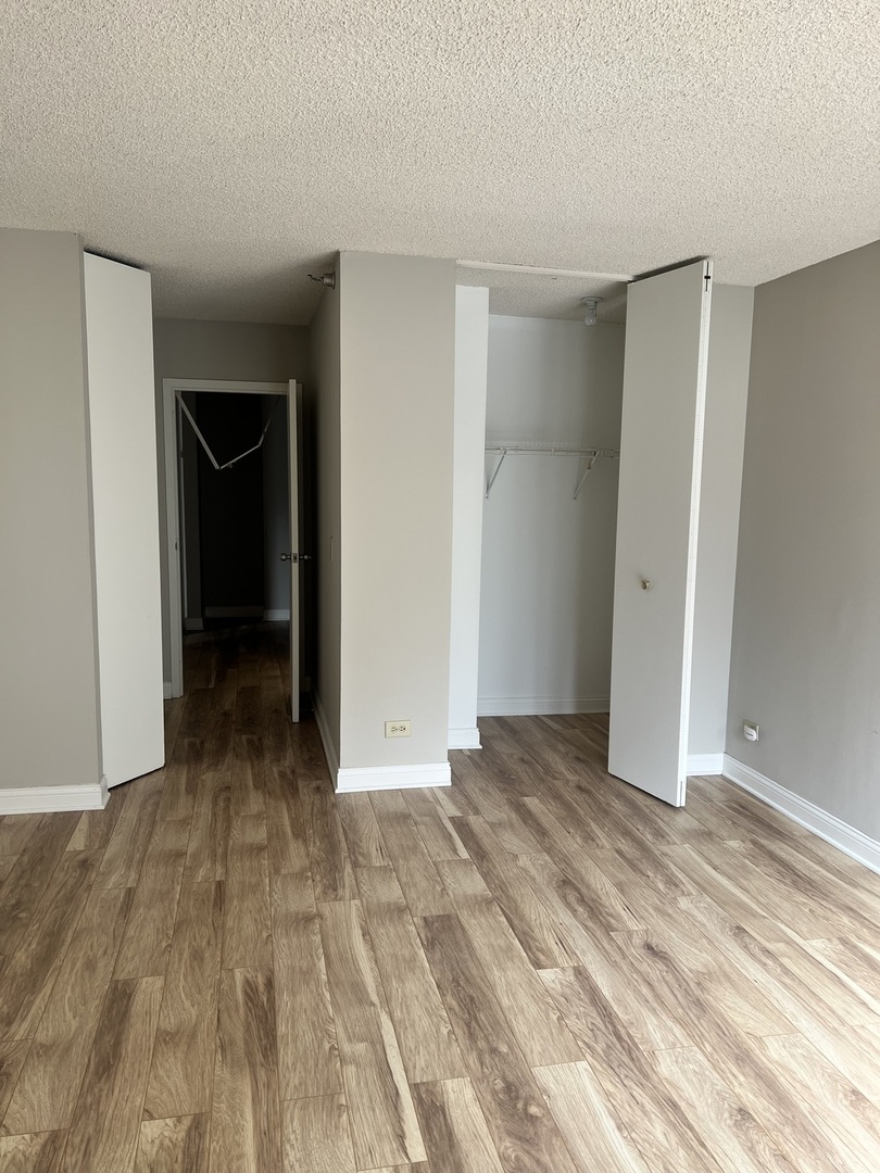 200 N Dearborn Street 1703