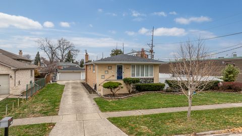 Tiny photo for 4820 W 106th Street, Oak Lawn, IL 60453 (MLS # 12524676)