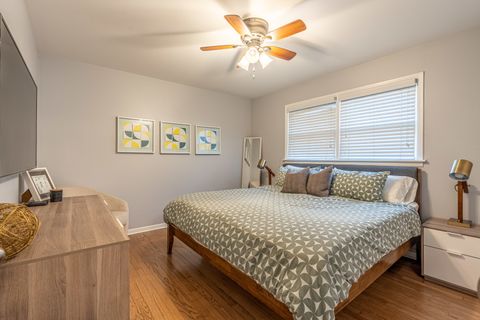 Tiny photo for 4820 W 106th Street, Oak Lawn, IL 60453 (MLS # 12524676)