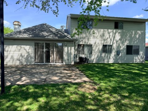 Tiny photo for 375 Longford Drive, Elgin, IL 60120 (MLS # 12628155)