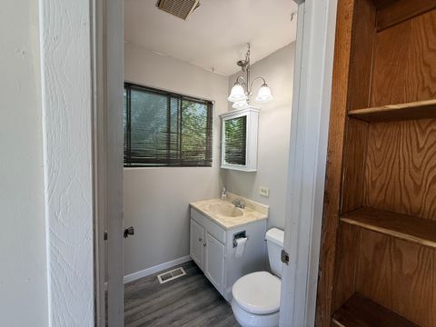 Tiny photo for 375 Longford Drive, Elgin, IL 60120 (MLS # 12628155)