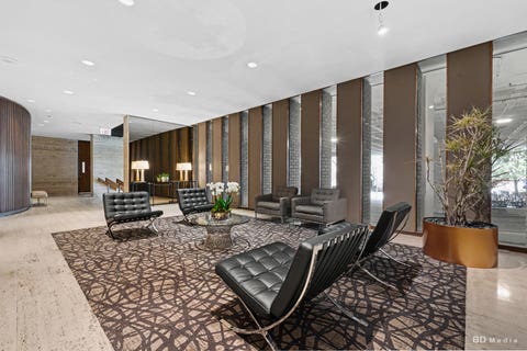 Tiny photo for 6033 N SHERIDAN Road #31M, Chicago, IL 60660 (MLS # 12720349)
