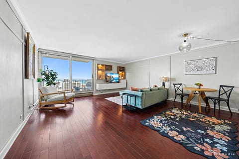 Tiny photo for 6033 N SHERIDAN Road #31M, Chicago, IL 60660 (MLS # 12720349)