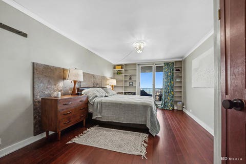 Tiny photo for 6033 N SHERIDAN Road #31M, Chicago, IL 60660 (MLS # 12720349)