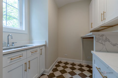 Tiny photo for 807 Lakeview Drive, Round Lake, IL 60073 (MLS # 12748116)
