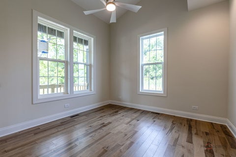 Tiny photo for 807 Lakeview Drive, Round Lake, IL 60073 (MLS # 12748116)