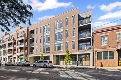Photo of 1824 W Foster Avenue #302, Chicago, IL 60640 (MLS # 12493270)