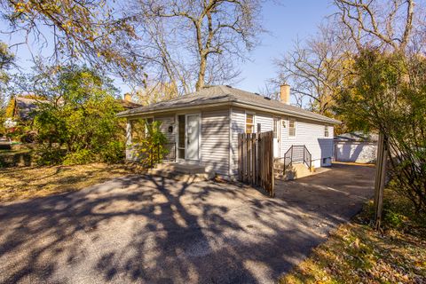 A home in Downers Grove